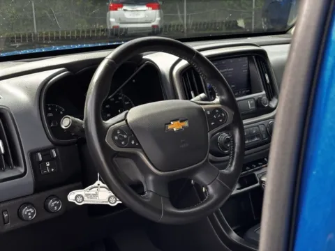 More photos of 2022 Chevrolet Colorado Z71 at Hank Graff Chevrolet Davison, MI