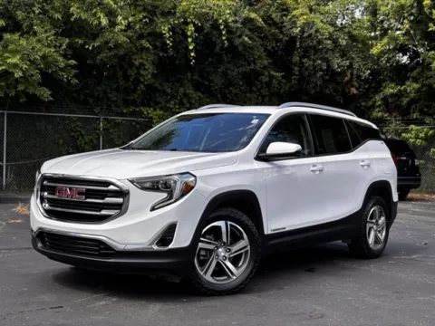White 2019 GMC Terrain SLT for sale in Davison, MI
