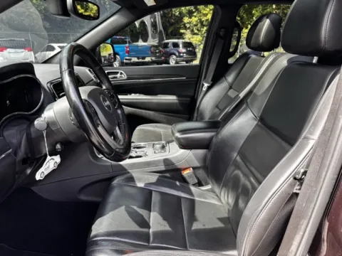 More photos of 2020 Jeep Grand Cherokee Limited at Hank Graff Chevrolet Davison, MI