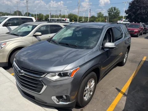Gray 2020 Chevrolet Traverse LT for sale in Davison, MI