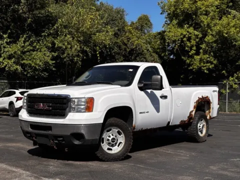 White 2012 GMC Sierra 2500HD Work Truck for sale in Davison, MI