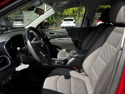 More photos of 2020 Chevrolet Equinox LT at Hank Graff Chevrolet Davison, MI