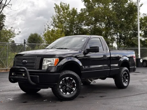 Black 2011 Ford F-150 STX for sale in Davison, MI
