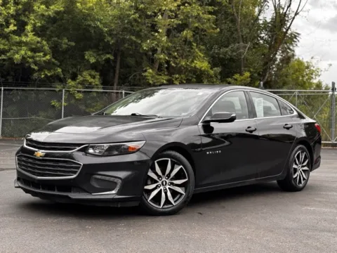Black 2017 Chevrolet Malibu LT for sale in Davison, MI