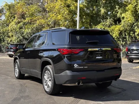 More photos of 2023 Chevrolet Traverse LT at Hank Graff Chevrolet Davison, MI