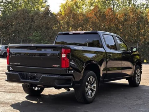 Another view of 2021 Chevrolet Silverado 1500 RST for sale in Davison, MI at Hank Graff Chevrolet Davison