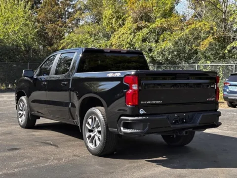 More photos of 2021 Chevrolet Silverado 1500 RST at Hank Graff Chevrolet Davison, MI