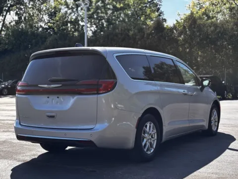 Photos of 2024 Chrysler Pacifica Touring L for sale in Davison, MI at Hank Graff Chevrolet Davison