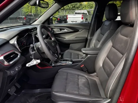 More photos of 2021 Chevrolet TrailBlazer RS at Hank Graff Chevrolet Davison, MI