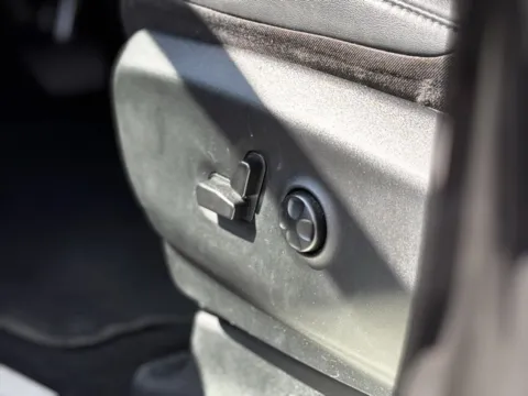 More photos of 2024 Chrysler Pacifica Touring L at Hank Graff Chevrolet Davison, MI