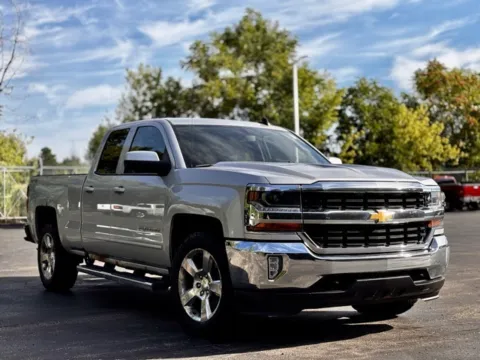 Photos of 2016 Chevrolet Silverado 1500 LT for sale in Davison, MI at Hank Graff Chevrolet Davison