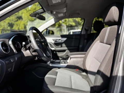 More photos of 2025 Chevrolet Blazer LT at Hank Graff Chevrolet Davison, MI