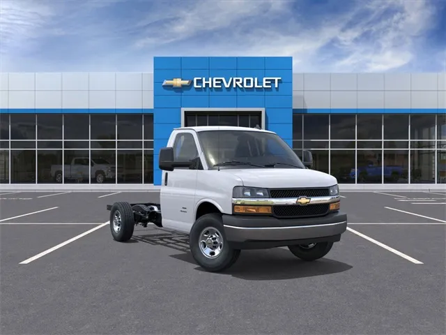 White 2025 Chevrolet Express 3500 Work Van for sale in Davison, MI