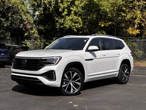 Red 2024 Volkswagen Atlas 2.0T SEL Premium R-Line for sale in Davison, MI