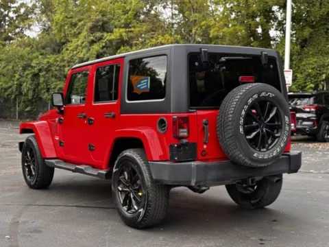 More photos of 2015 Jeep Wrangler Unlimited Sahara at Hank Graff Chevrolet Davison, MI