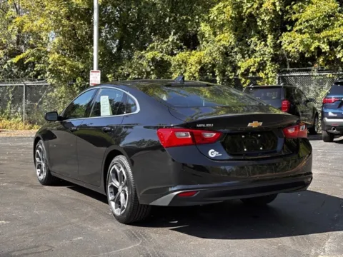 More photos of 2023 Chevrolet Malibu LT at Hank Graff Chevrolet Davison, MI