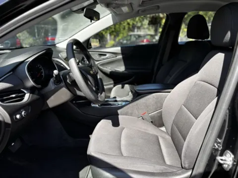 More photos of 2023 Chevrolet Malibu LT at Hank Graff Chevrolet Davison, MI