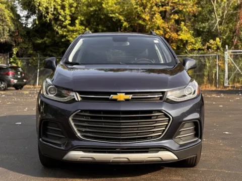 Photos of 2019 Chevrolet Trax LT for sale in Davison, MI at Hank Graff Chevrolet Davison