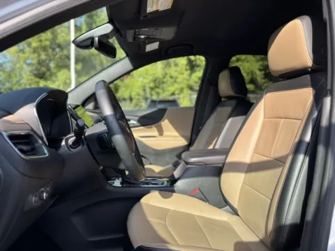More photos of 2023 Chevrolet Equinox Premier at Hank Graff Chevrolet Davison, MI
