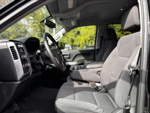 More photos of 2019 Chevrolet Silverado 1500 LD LT at Hank Graff Chevrolet Davison, MI