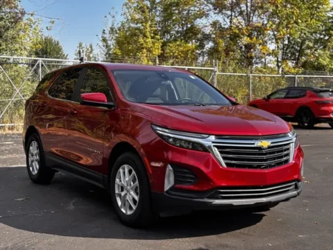 Photos of 2023 Chevrolet Equinox LT for sale in Davison, MI at Hank Graff Chevrolet Davison