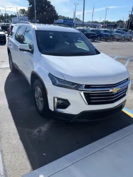 Photos of 2022 Chevrolet Traverse LT Leather for sale in Davison, MI at Hank Graff Chevrolet Davison