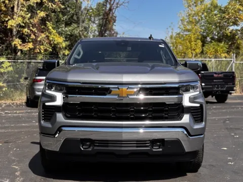 Photos of 2025 Chevrolet Silverado 1500 LT for sale in Davison, MI at Hank Graff Chevrolet Davison