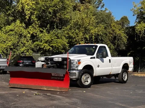 White 2015 Ford F-250SD XL for sale in Davison, MI