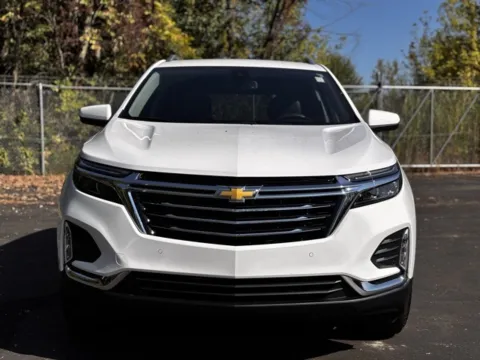 Photos of 2023 Chevrolet Equinox Premier for sale in Davison, MI at Hank Graff Chevrolet Davison
