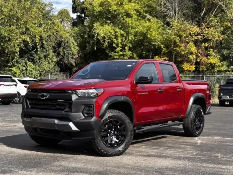 Red 2024 Chevrolet Colorado Trail Boss for sale in Davison, MI