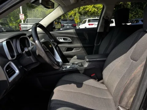 More photos of 2016 Chevrolet Equinox LT at Hank Graff Chevrolet Davison, MI