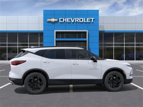 More photos of 2025 Chevrolet Blazer LT at Hank Graff Chevrolet Davison, MI
