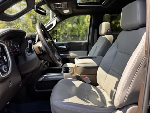 More photos of 2022 Chevrolet Silverado 2500HD LTZ at Hank Graff Chevrolet Davison, MI