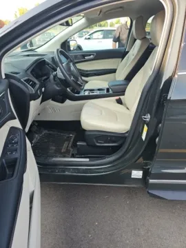 Green 2022 Ford Edge Titanium for sale in Davison, MI