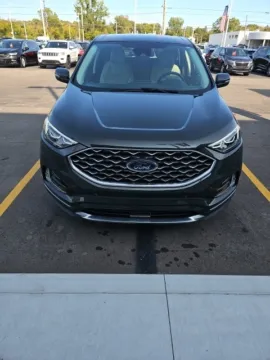 Another view of 2022 Ford Edge Titanium for sale in Davison, MI at Hank Graff Chevrolet Davison