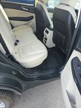 More photos of 2022 Ford Edge Titanium at Hank Graff Chevrolet Davison, MI