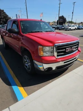 Red 2011 GMC Sierra 1500 SLE for sale in Davison, MI