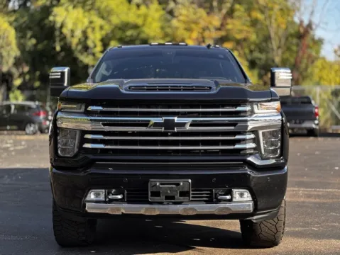 Photos of 2020 Chevrolet Silverado 2500HD High Country for sale in Davison, MI at Hank Graff Chevrolet Davison
