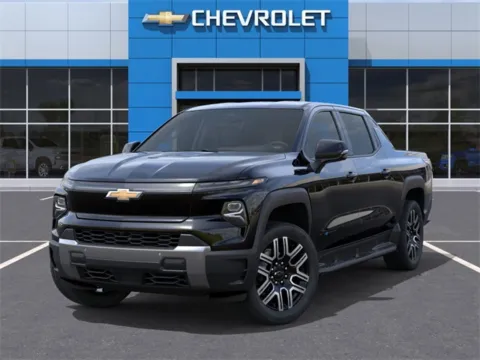 More photos of 2026 Chevrolet Silverado EV LT at Hank Graff Chevrolet Davison, MI