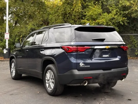 More photos of 2023 Chevrolet Traverse LT at Hank Graff Chevrolet Davison, MI