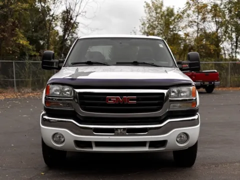 Photos of 2006 GMC Sierra 2500HD SLE2 for sale in Davison, MI at Hank Graff Chevrolet Davison