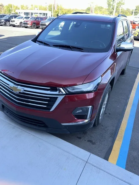 Red 2022 Chevrolet Traverse LT for sale in Davison, MI