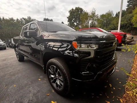 Photos of 2023 Chevrolet Silverado 1500 RST for sale in Davison, MI at Hank Graff Chevrolet Davison