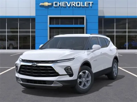 More photos of 2025 Chevrolet Blazer LT at Hank Graff Chevrolet Davison, MI