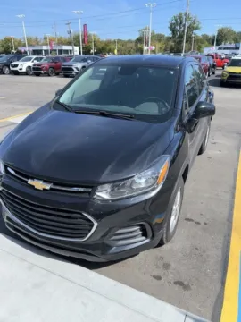 Black 2022 Chevrolet Trax LS for sale in Davison, MI