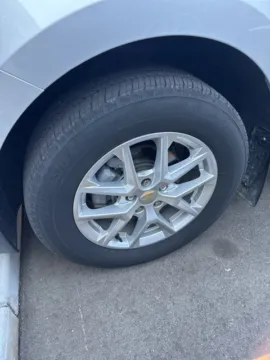 Another view of 2022 Chevrolet Equinox LT for sale in Davison, MI at Hank Graff Chevrolet Davison