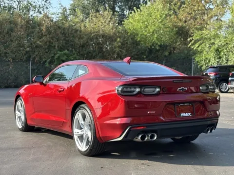 More photos of 2022 Chevrolet Camaro LT1 at Hank Graff Chevrolet Davison, MI