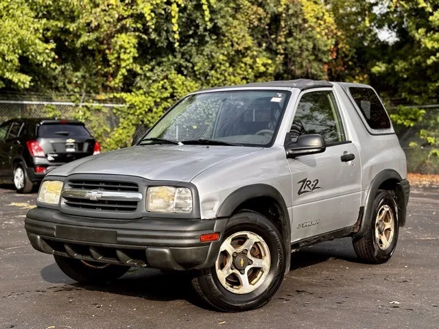 Used 2002 Chevrolet Tracker ZR2 with VIN 2CNBJ78C526941589 for sale in Davison, MI