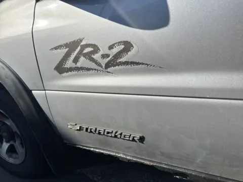 More photos of 2002 Chevrolet Tracker ZR2 at Hank Graff Chevrolet Davison, MI