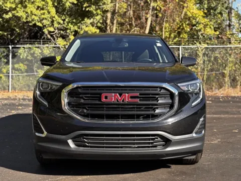 Photos of 2018 GMC Terrain SLE for sale in Davison, MI at Hank Graff Chevrolet Davison